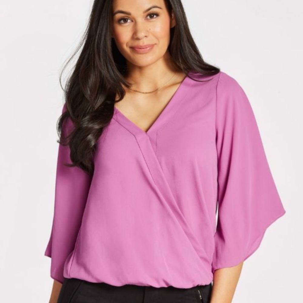 Evereve Allison Joy Larissa cross front blouse S